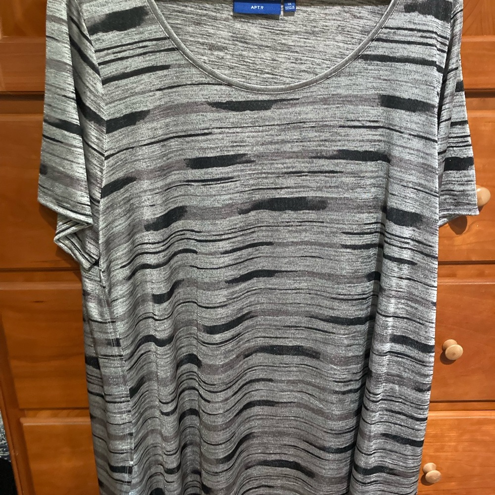 Apt 9 short sleeve shirt